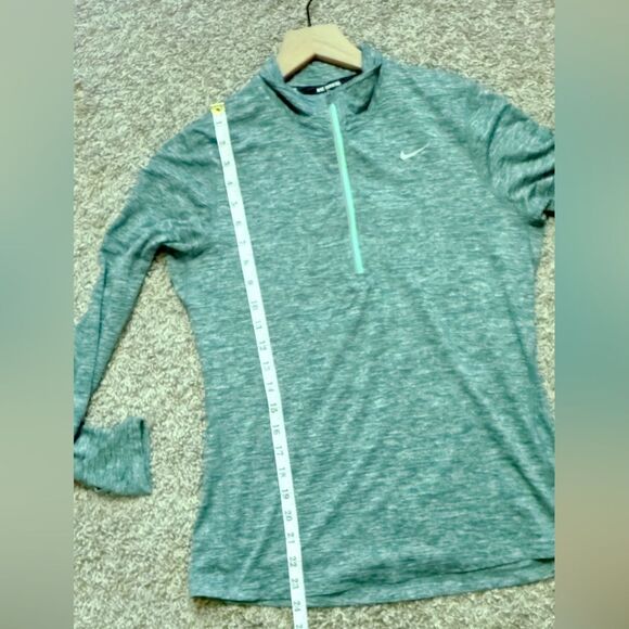 Nike Heathered Green 3/4 Zip Pullover Long Sleeve Shirt - Picture 5 of 6